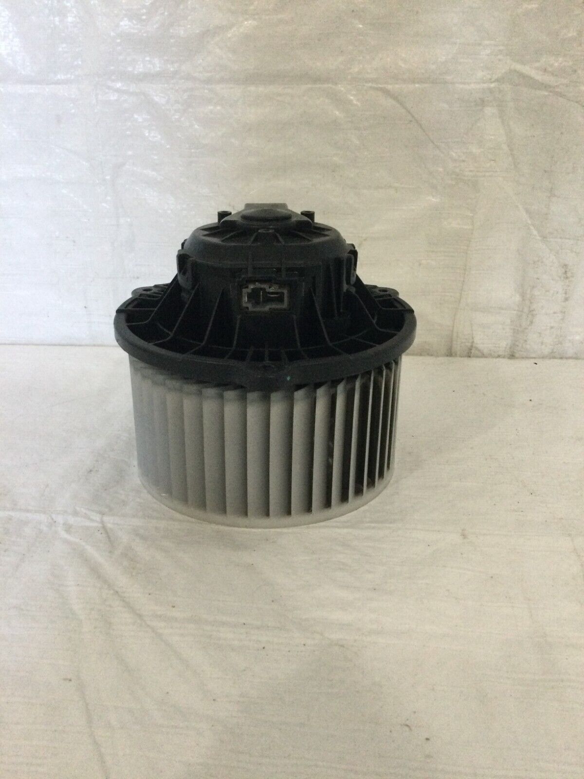 2016-2017 Hyundai Elantra GT AC Heater Blower Motor F00S3B2474 OEM