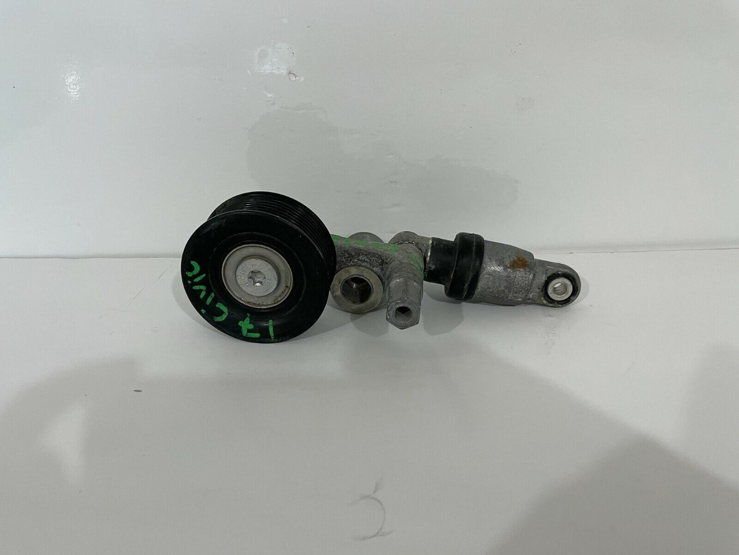 2017 Honda Civic OEM 2.0 Engine Belt Pulley Hydraulic Tensioner