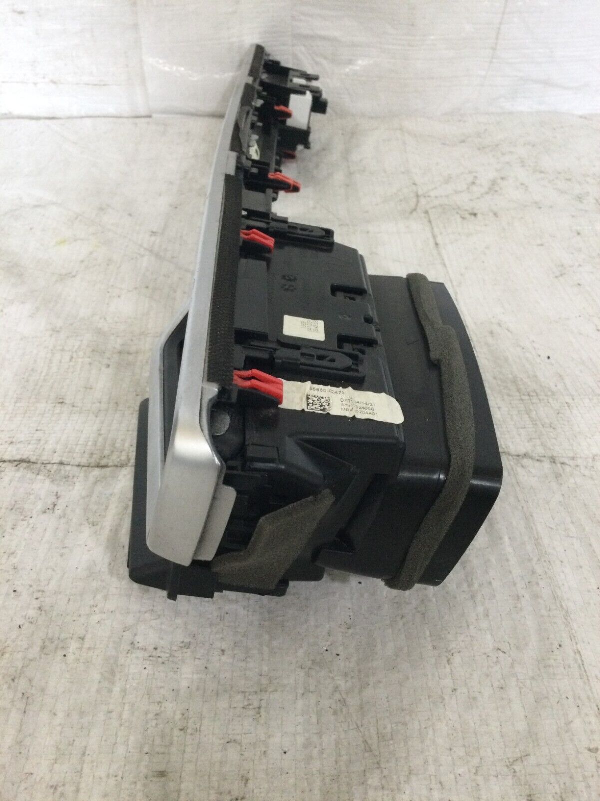 2019-2022 Toyota Corolla Right Side Passenger Dash Air Vent 55011-02260 OEM