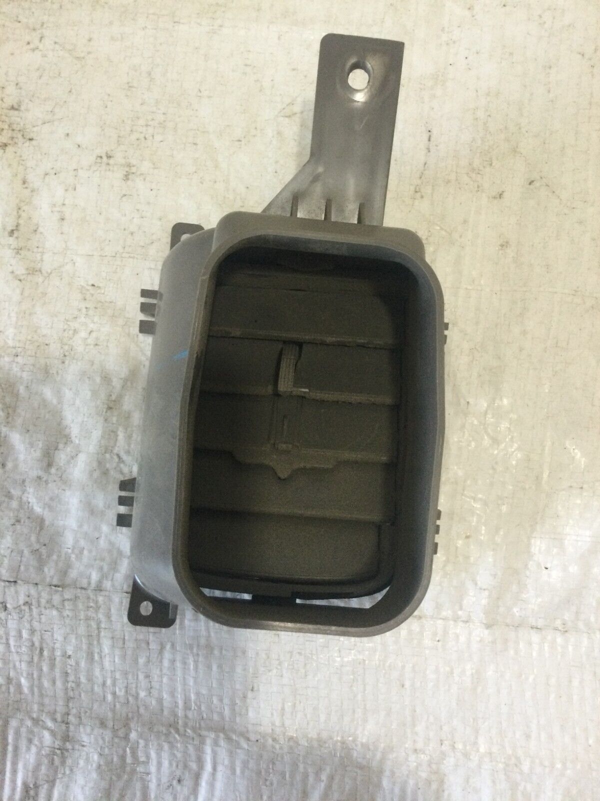 2003 Dodge Ram 2500 Right Dash Vent 1000Z71AA OEM