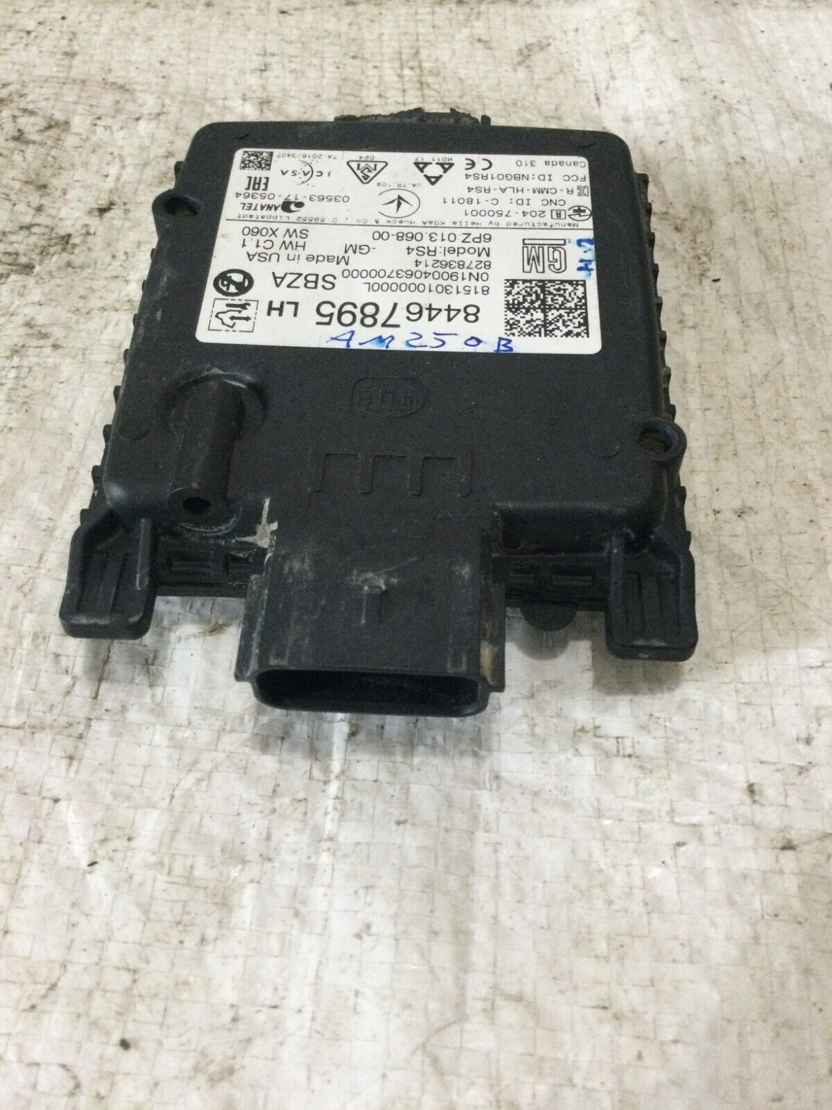 2019- 2020 Chevy Blazer Rear Left Blind Spot Module Sensor 84467895 OEM