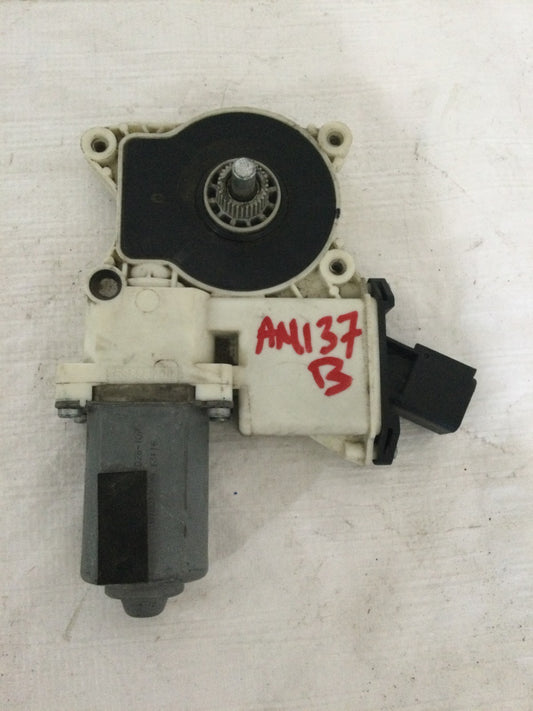 2017 Ford Explorer Front RH Right Power Door Window Motor OEM C28603-102