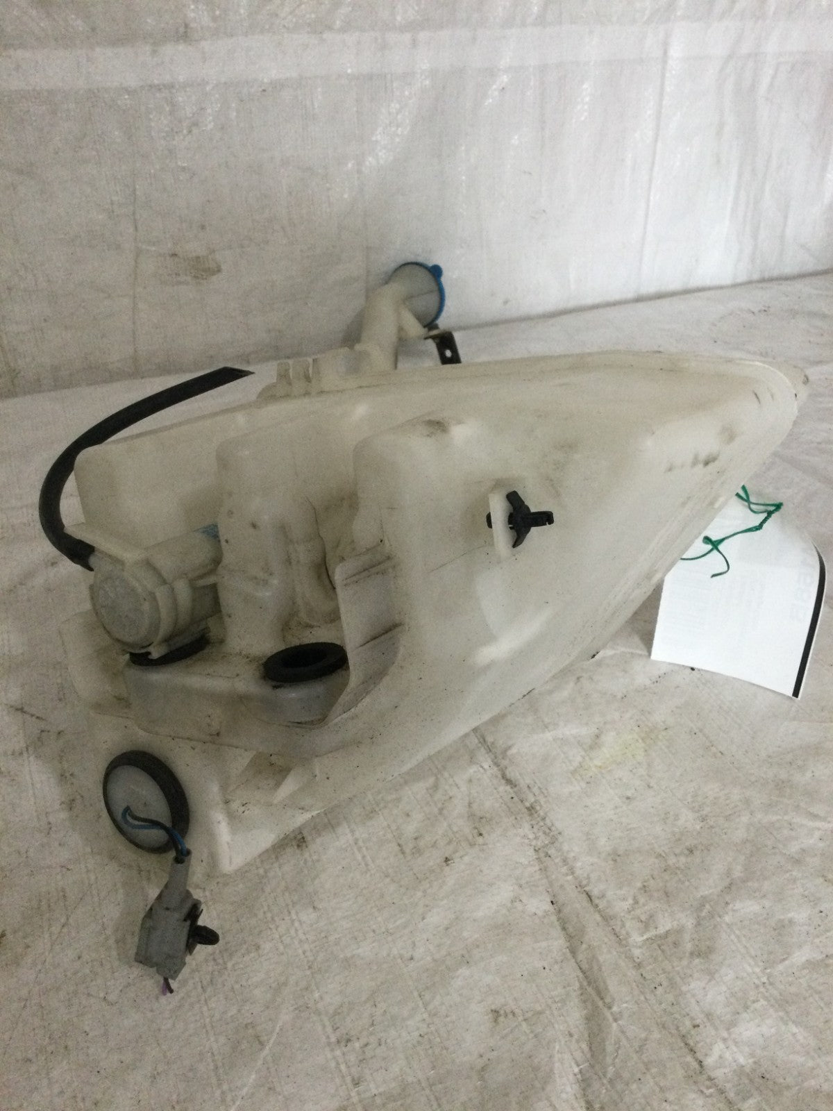 2003 Infiniti FX35 Windshield Washer Fluid Reservoir Bottle OEM