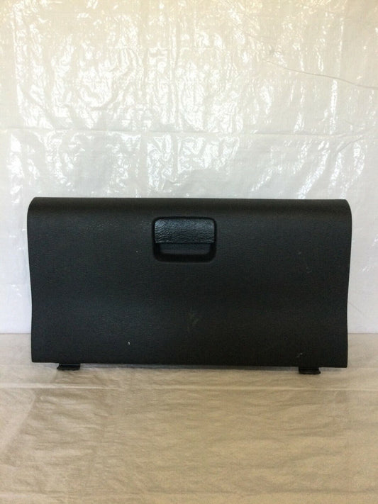 2004-2005 Dodge Ram 2500 Glove Box Assembly OEM 