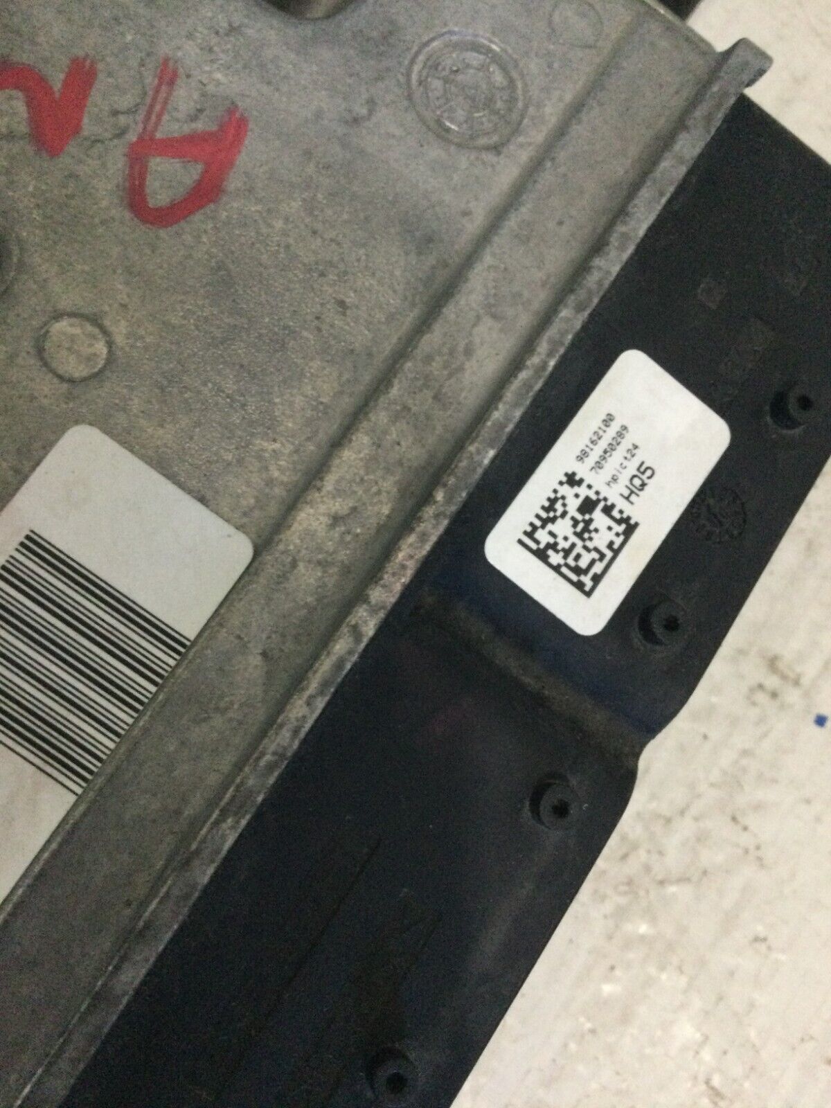 2017-2018 98162100 Hyundai Elantra Engine Control Module Unit OEM