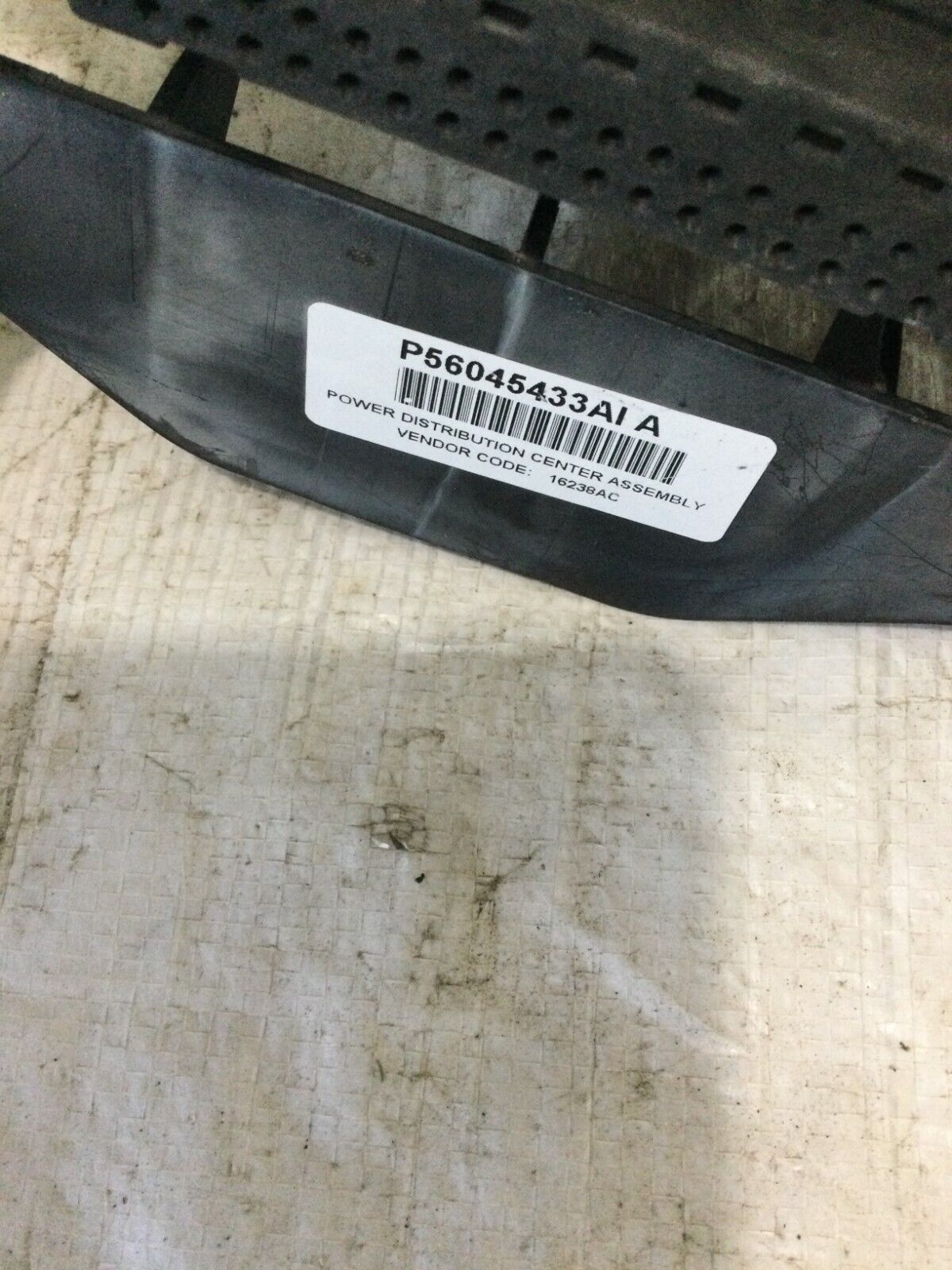 2003 Dodge Ram 2500 Diesel  Engine Fuse Box Relay 56045433AI OEM