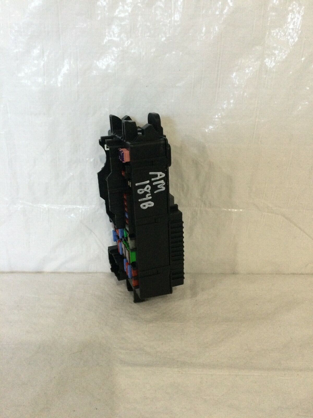 2019 GMC Sierra 1500 Cabin Fuse Relay Box Assembly 84582037 OEM 5.3L