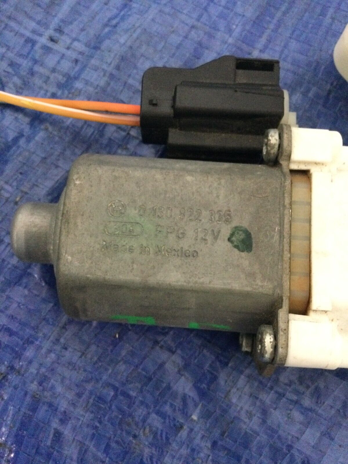 2017 Dodge Grand Caravan Front Left Power Window Motor OEM