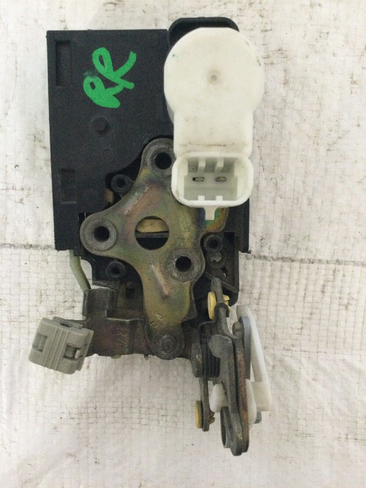 2003-2006 Cadillac Escalade EXT Rear Right Door Lock Actuator OEM 16639868
