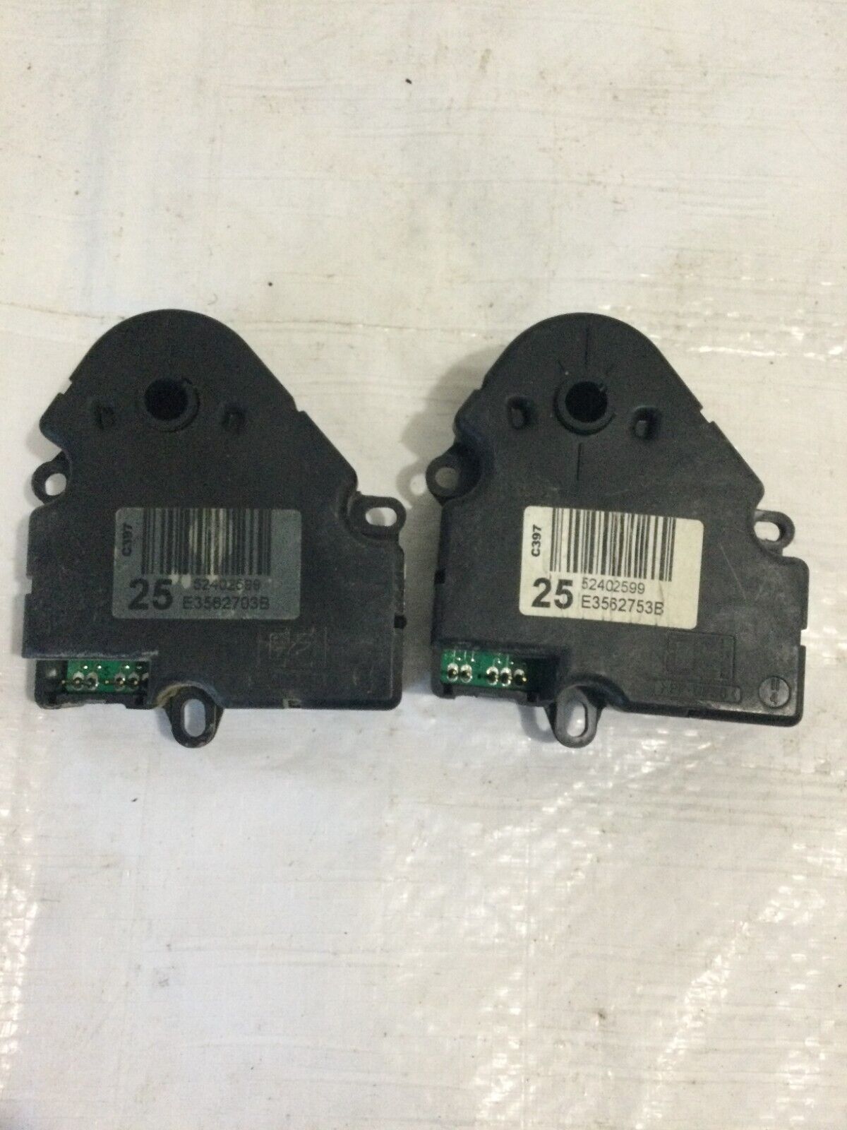 2007- 2010 Cadillac Escalade ESV Vacuum Valve 52402599 OEM