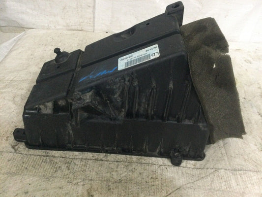 2007-2014 Chevrolet Suburban 1500 Air Intake Cleaner Box Cover 15919463 OEM
