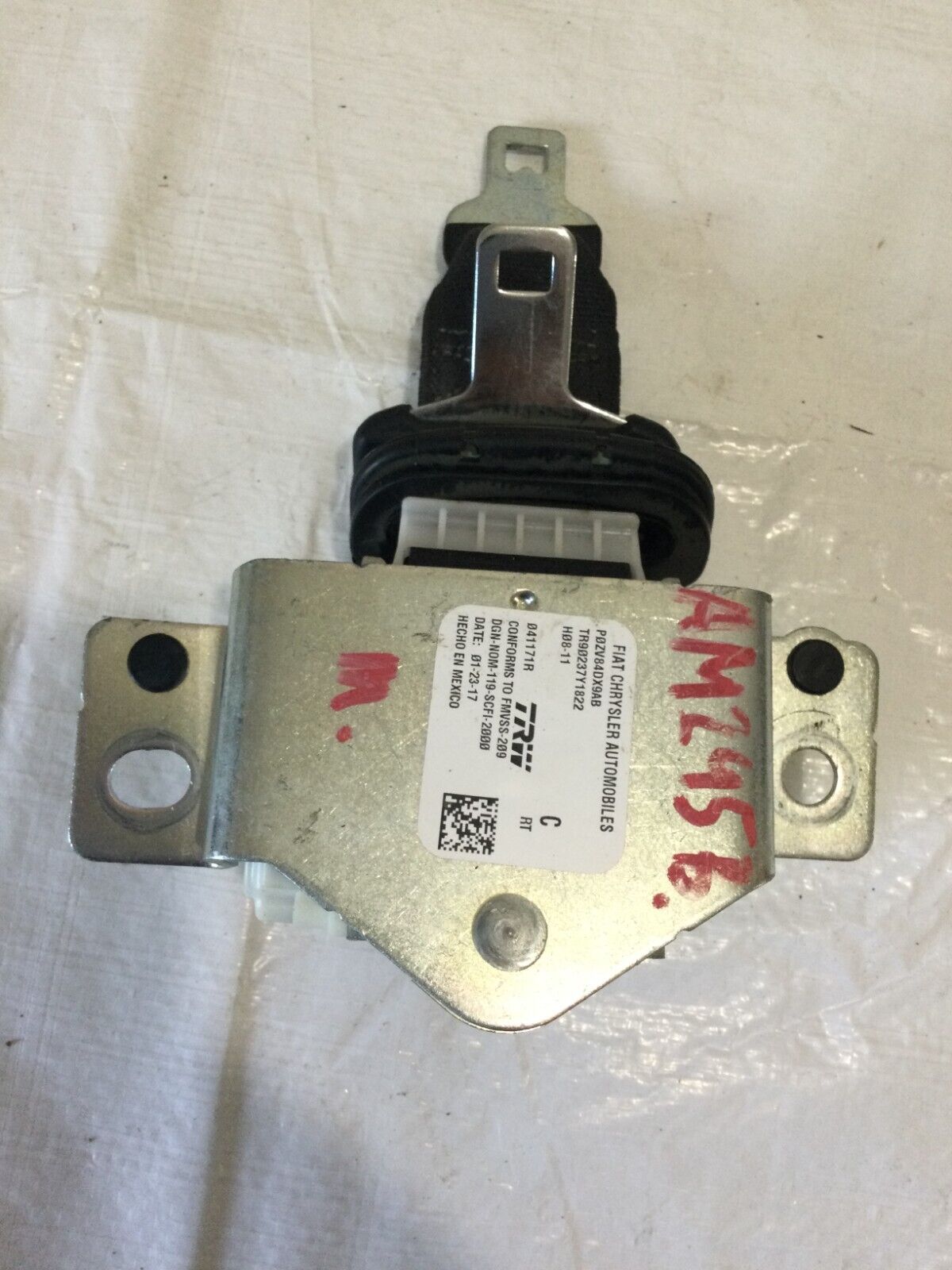 2017 Dodge Grand Caravan Rear Left Center Seat Belt OEM