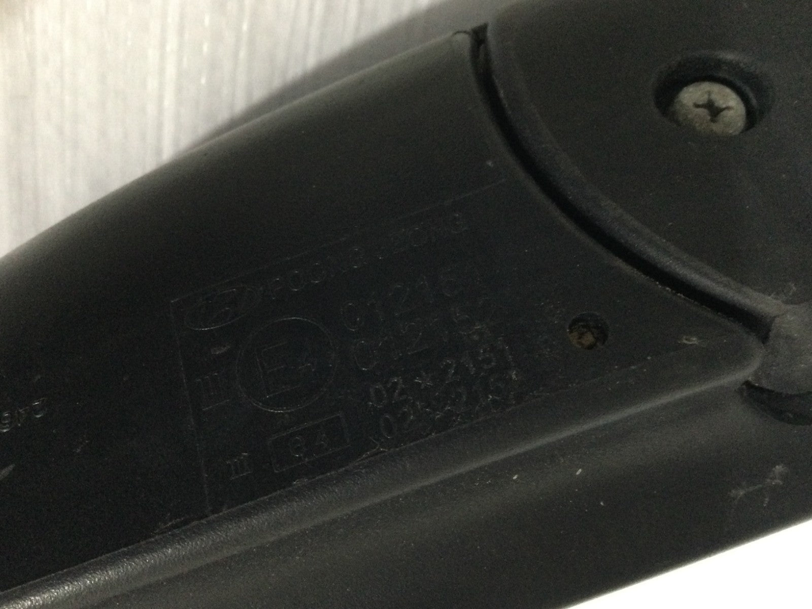 2001-2006 Hyundai Elantra Right Front Side Door Mirror OEM 012152