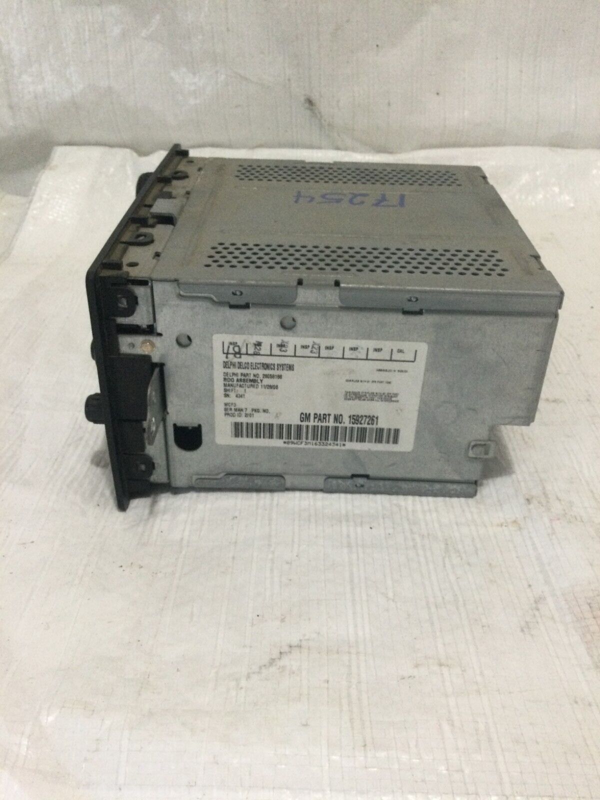 2006 GMC Sierra 2500HD Stereo AM FM Radio 6 Disc Changer CD Player OEM
