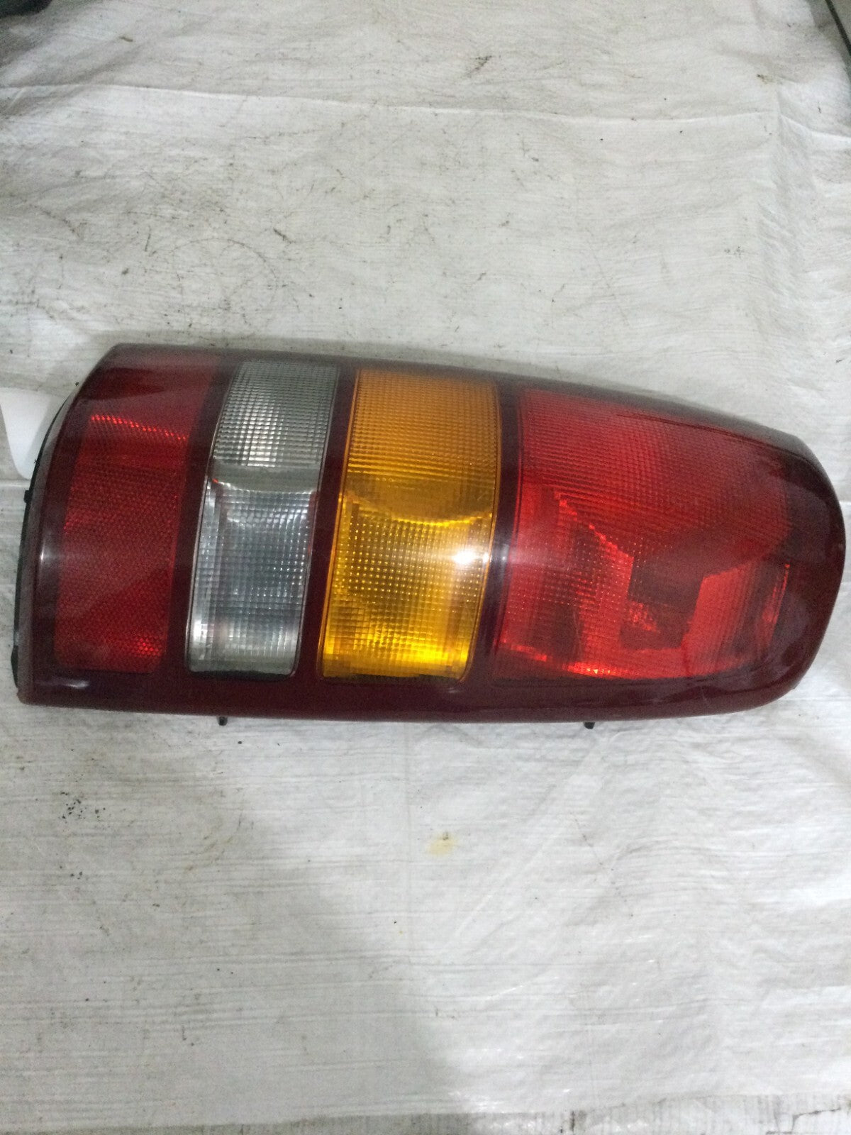 2000 Chevrolet Silverado 1500 Right Side Tail Light Lamp OEM