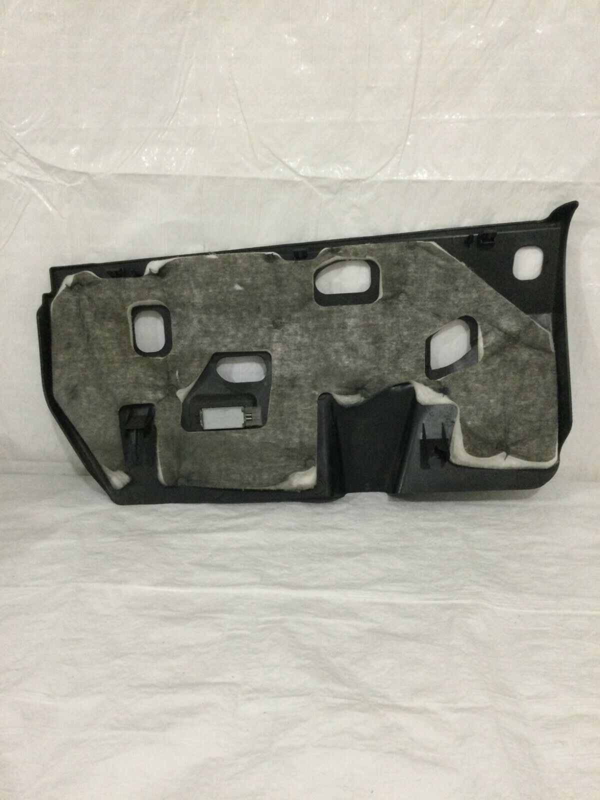 2007 Volkswagen Touareg Right Passenger Kick Panel W/ Light OEM 7L6815174E