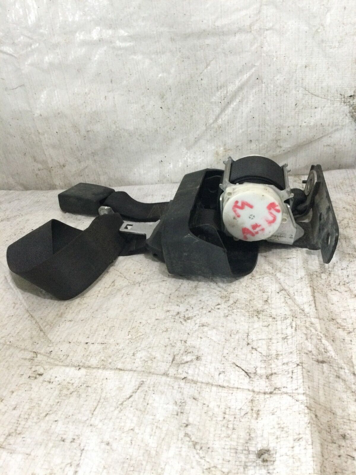 2017 Dodge Ram 1500 Rear Left Center Seat Belt OEM