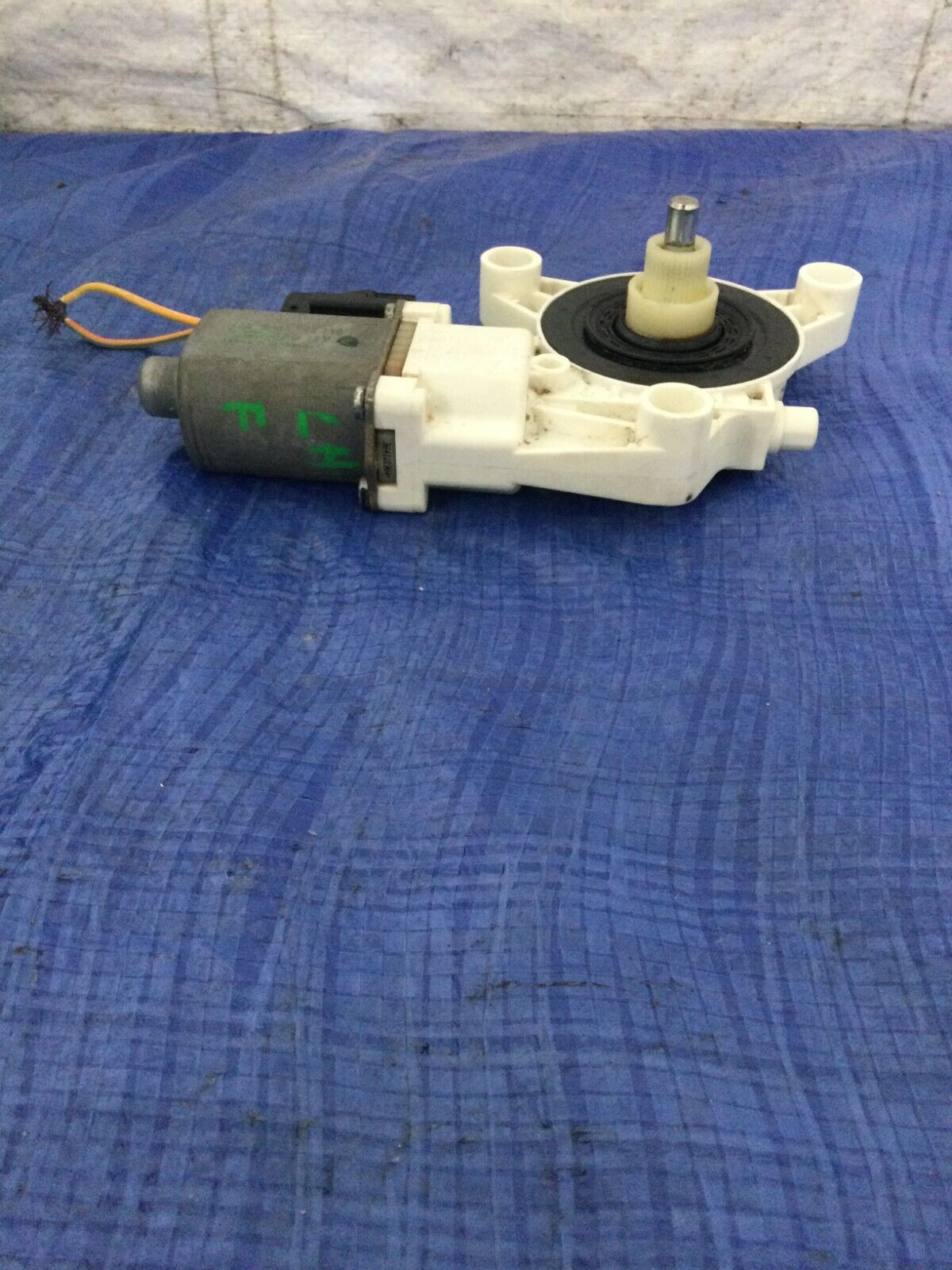 2017 Dodge Grand Caravan Front Left Power Window Motor OEM