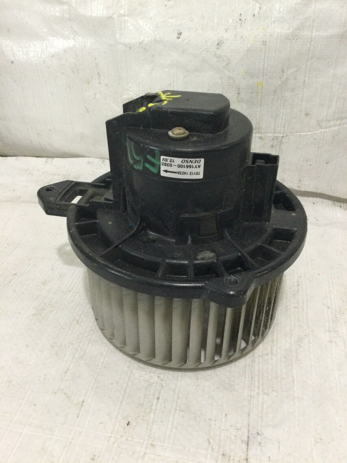 2005 Dodge Ram 1500 A/C Heater Blower Motor OEM