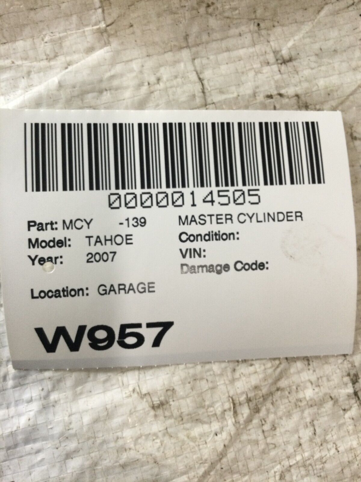 2007 Chevrolet Tahoe Master Brake Cylinder W/ Reservoir OEM