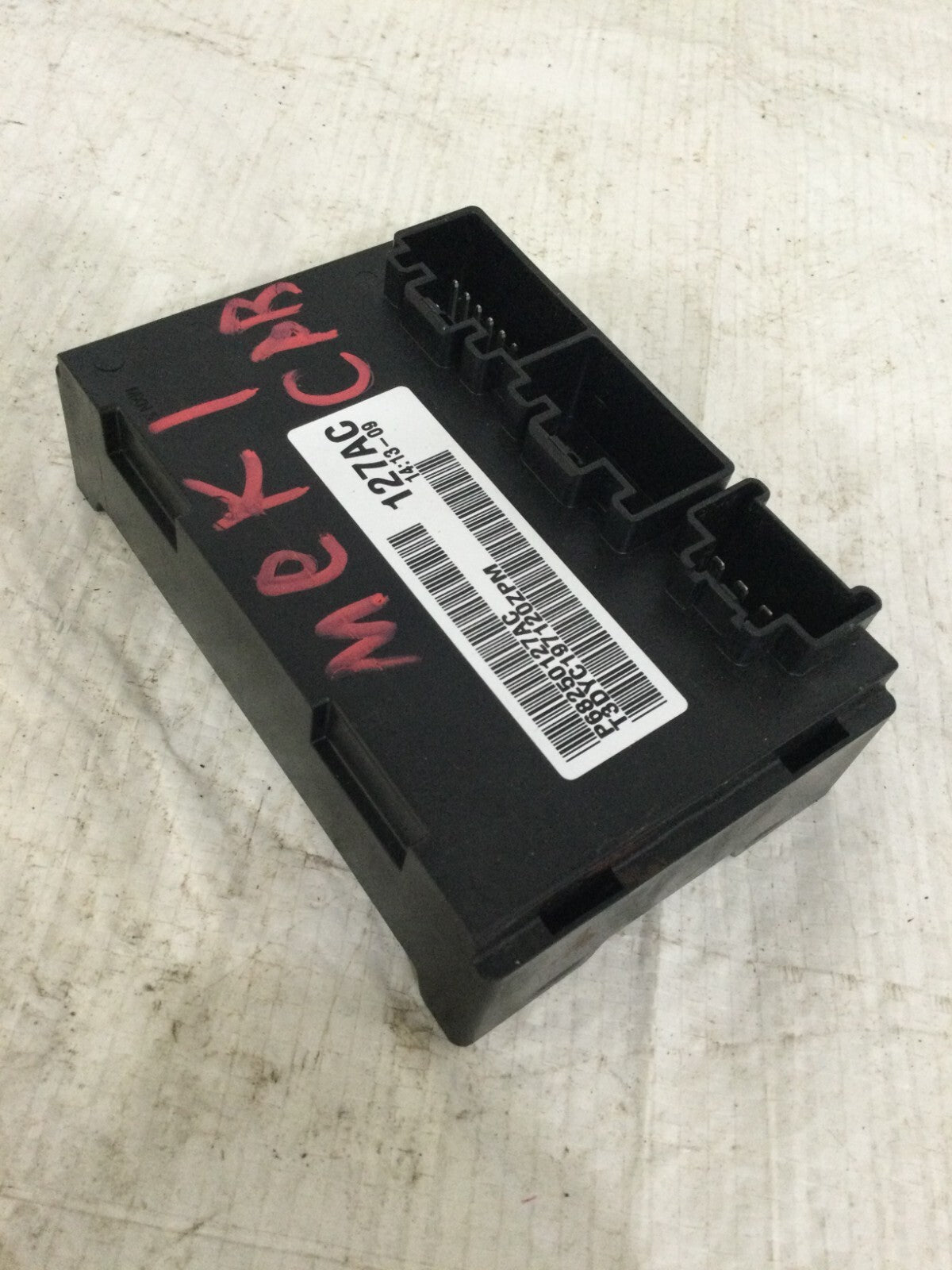 2021 Dodge RAM 3500 Transfer Case Control Module 68250127AC OEM