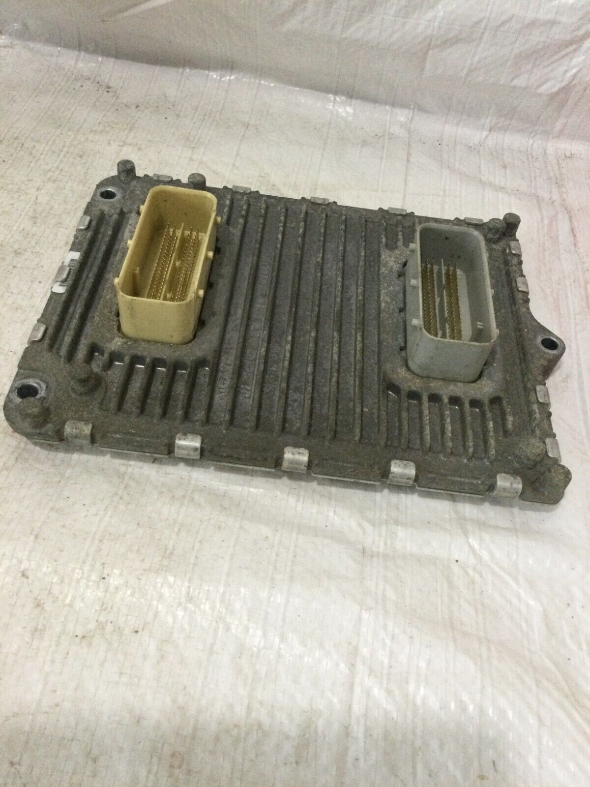 2017 RAM 1500  Engine Control Module ECM P68243305AB OEM