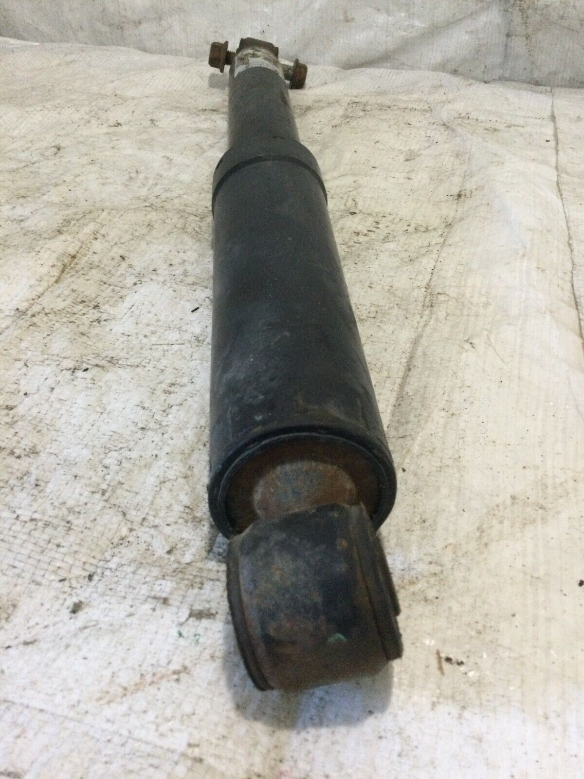 2018 Doge Ram 1500 Rear Shock Absorber OEM