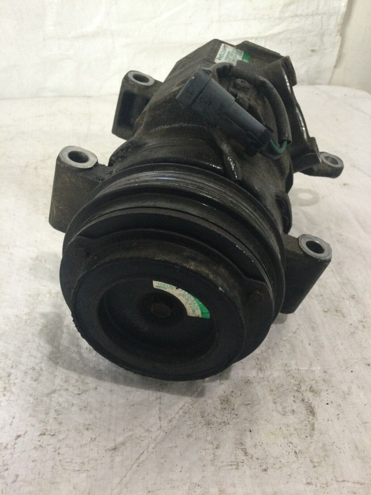 2003 Toyota Corolla A/C Compressor OEM