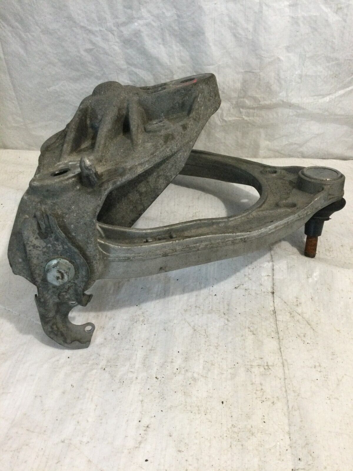 2004-2010 Volkswagen Touareg Front Left Upper Control Arm 7L0407047A OEM