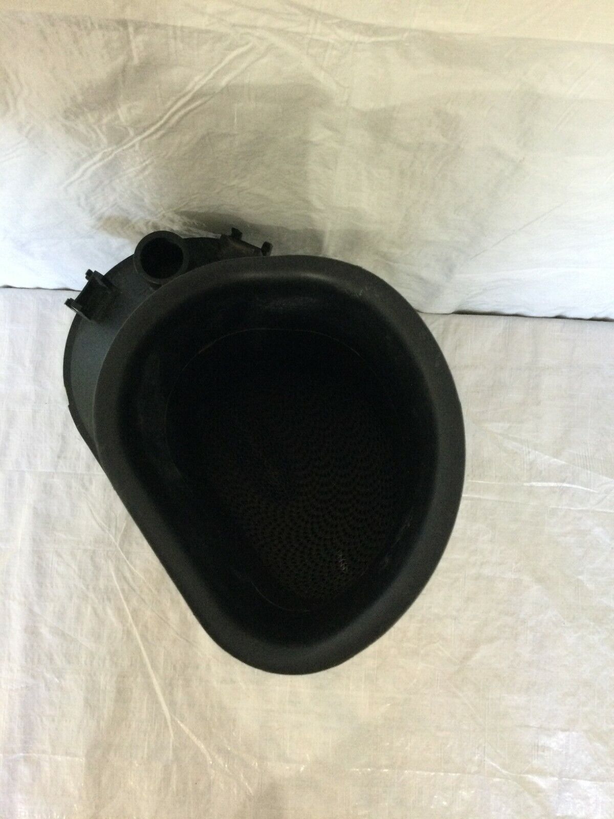 2005 Ford F-350SD Air Filter Box Assembly OEM 