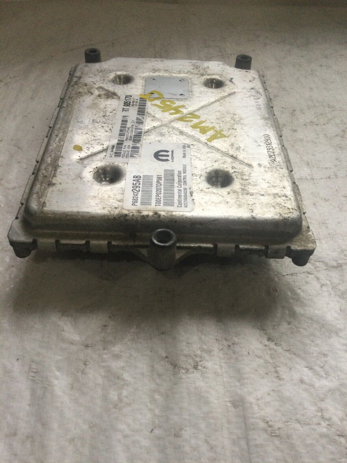 2016-2018 Dodge Grand Caravan Engine Computer Control Module ECU ECM 68243295AB