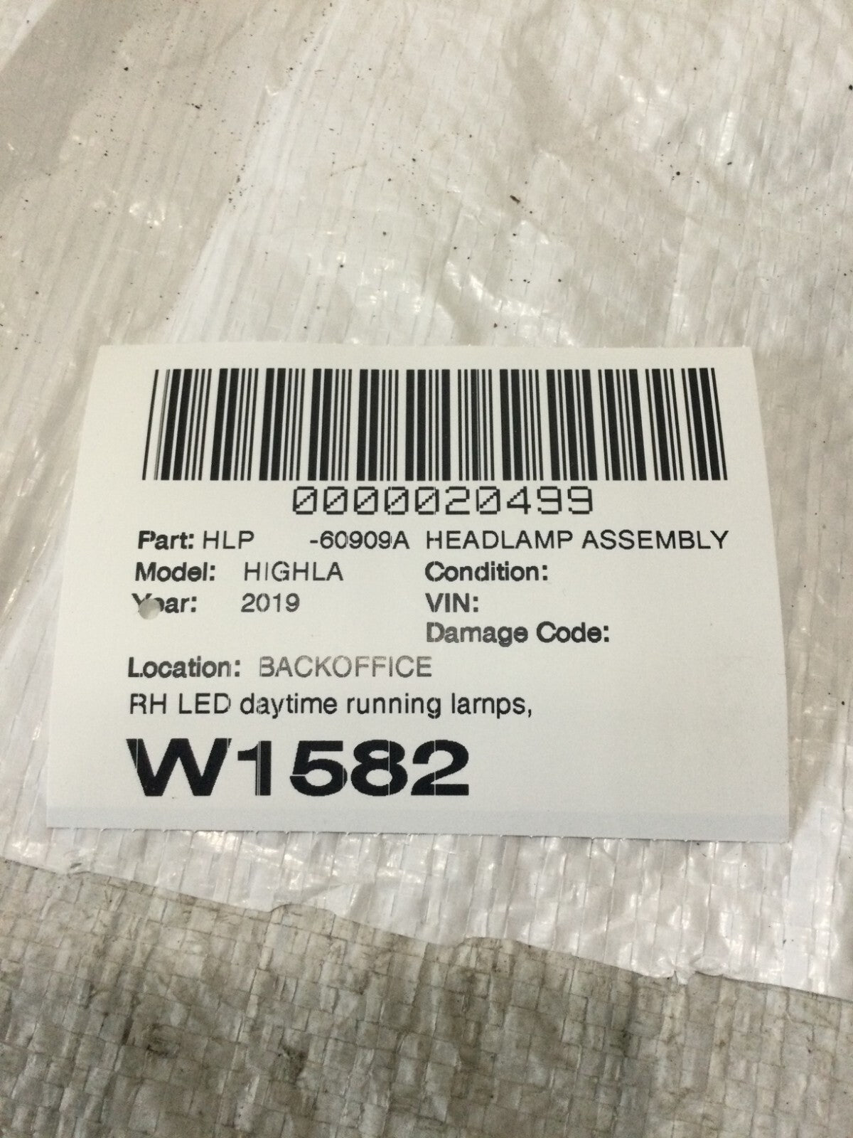 2019 Toyota Highlander Headlight Right Passenger Side W/ DRL OEM 2017-2019