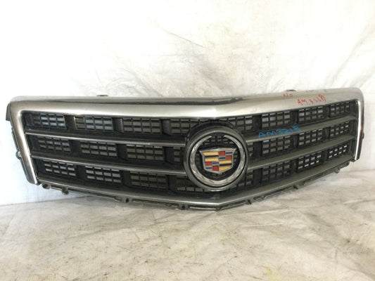 2014 Cadillac ATS Grille OEM HAS LITTLE DAMAGE LOOK PHOTO