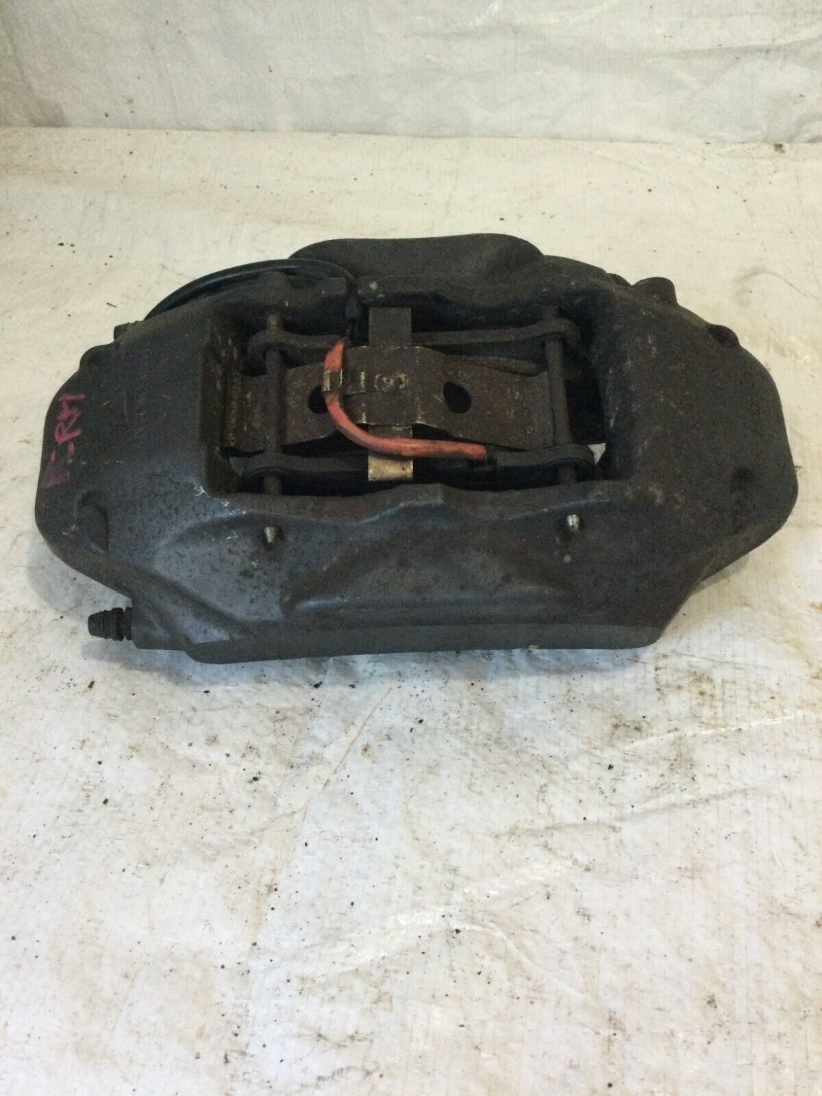 2004-2010 Volkswagen Touareg Front Right Brembo Brake Caliper OEM
