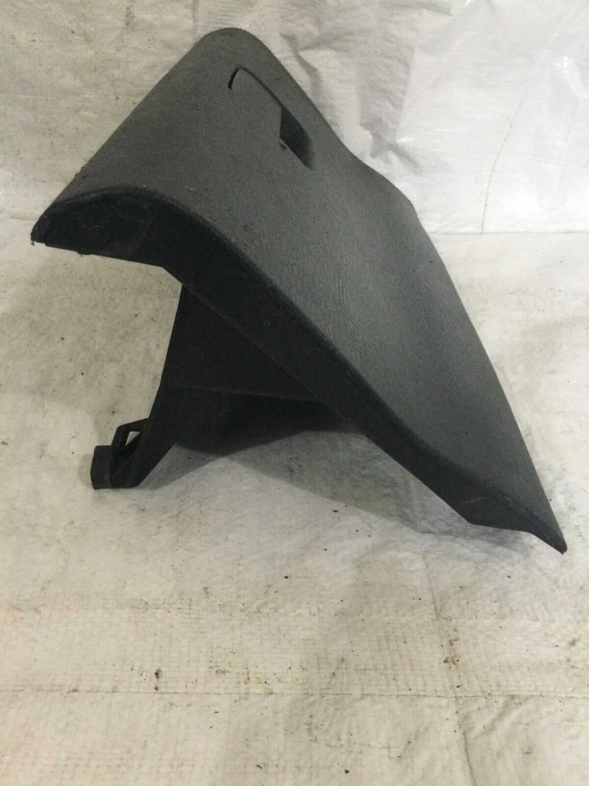 2002-2005 Dodge Ram 1500 2500 3500 Glove Box Dark Charcoal OEM 5GT18TRM