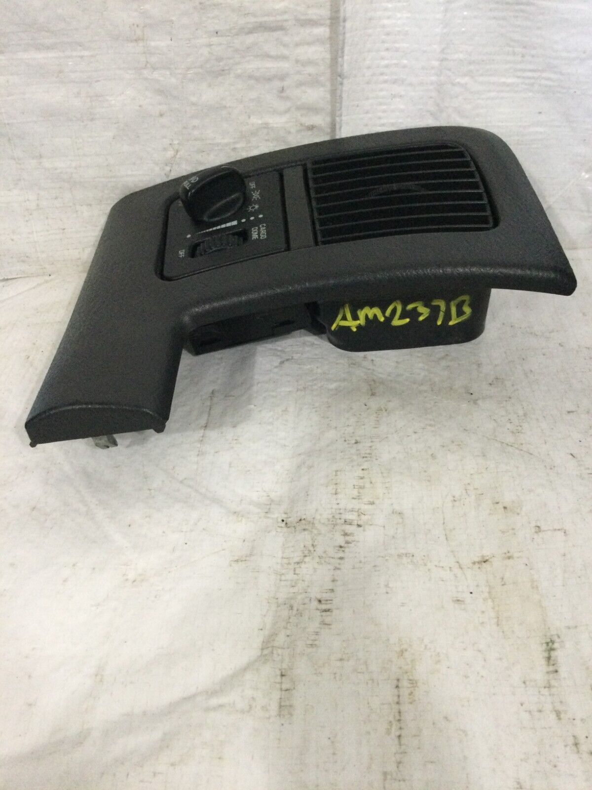 2004 Dodge Ram 1500 Head Light Dome Switch Bezel W/ Air Vent 5GY91TRMAA OEM