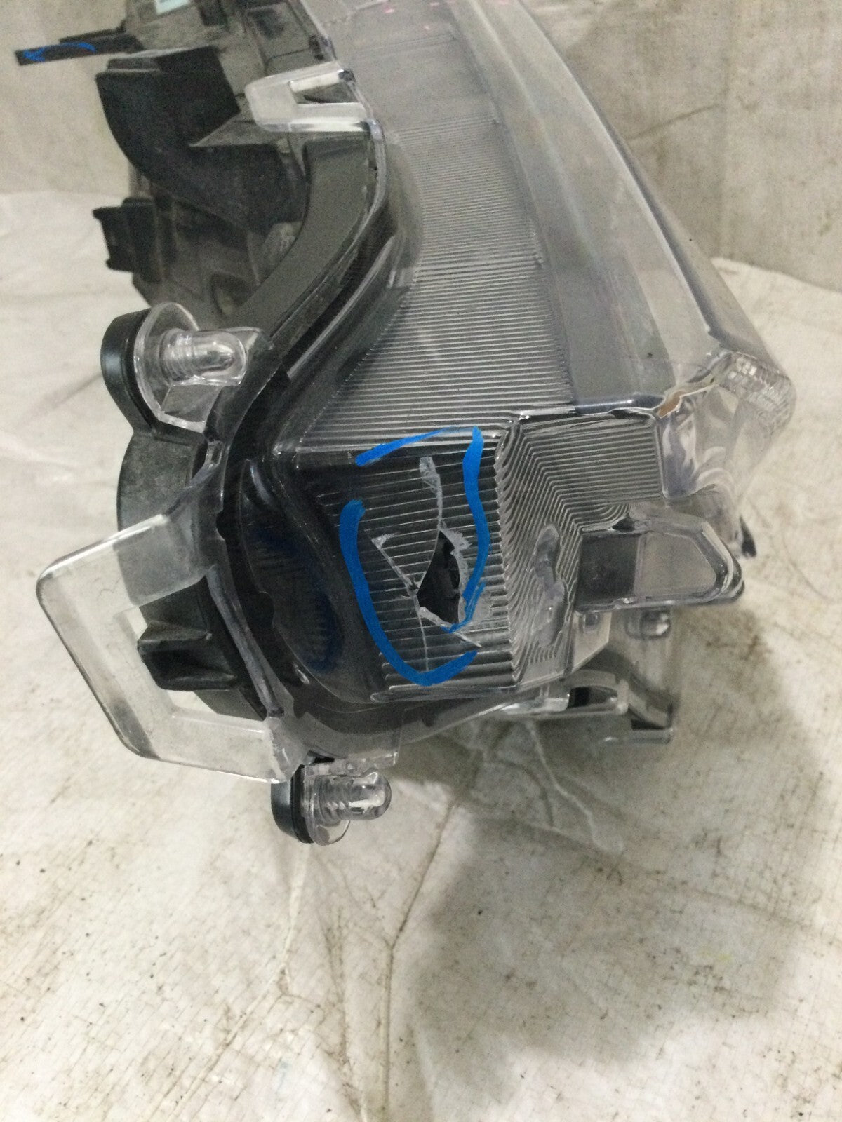 2021 Toyota RAV4 LED Headlight Left Driver Side OEM 2019-2021 (DAMAGED HOUSING)