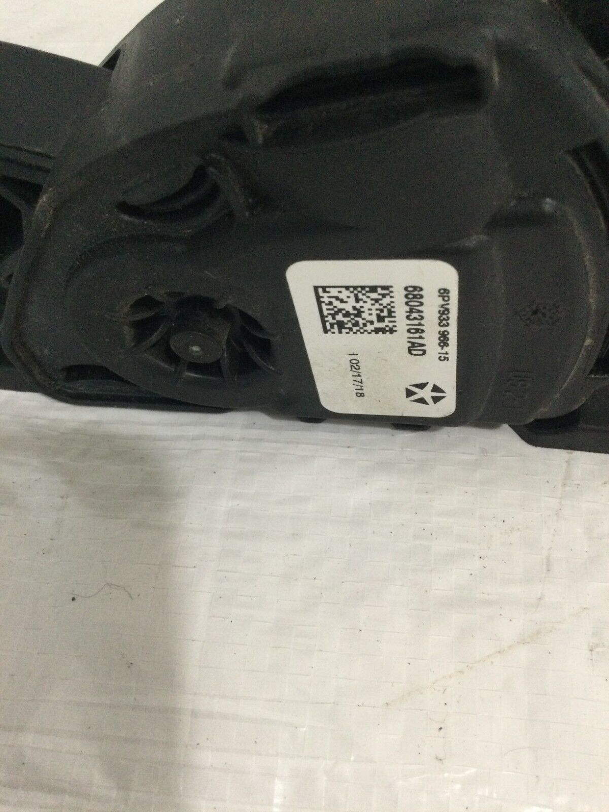 2018 Ram 3500 Accelerator Gas Pedal 68043161AD OEM