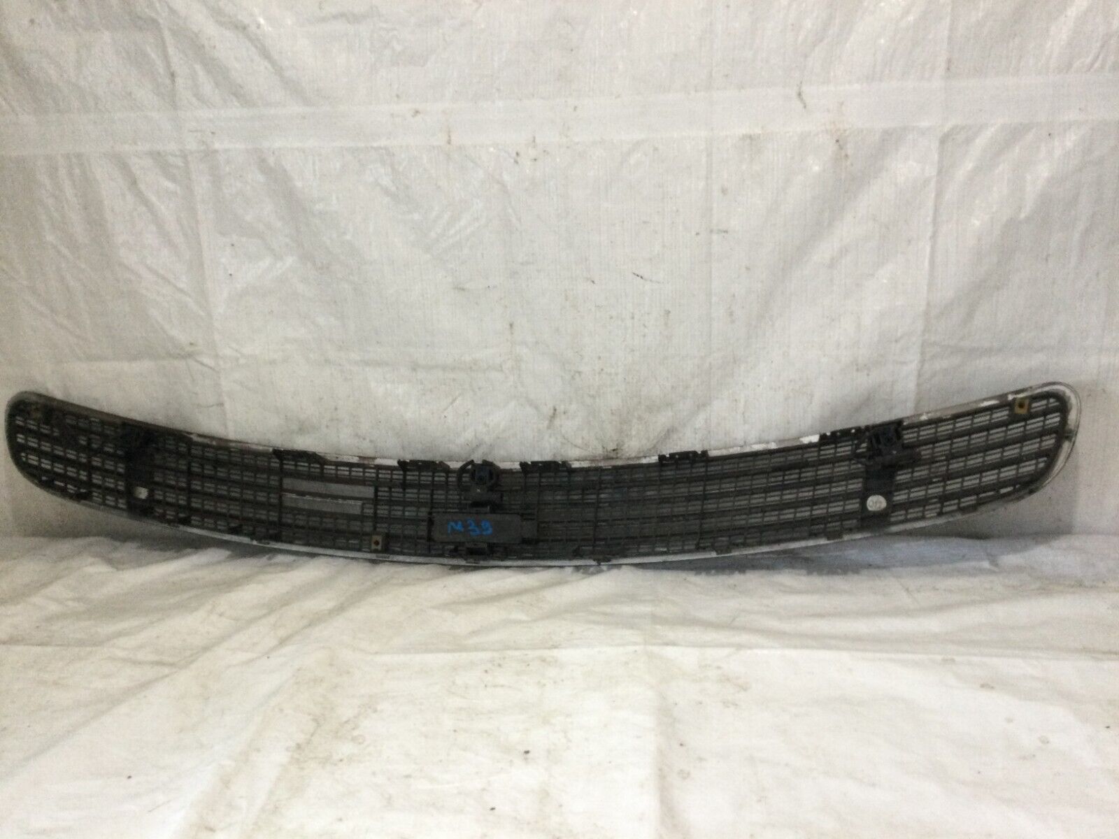 2004 Mercedes-Benz S430 Front Hood Vent Grille Trim Cover Panel Black OEM