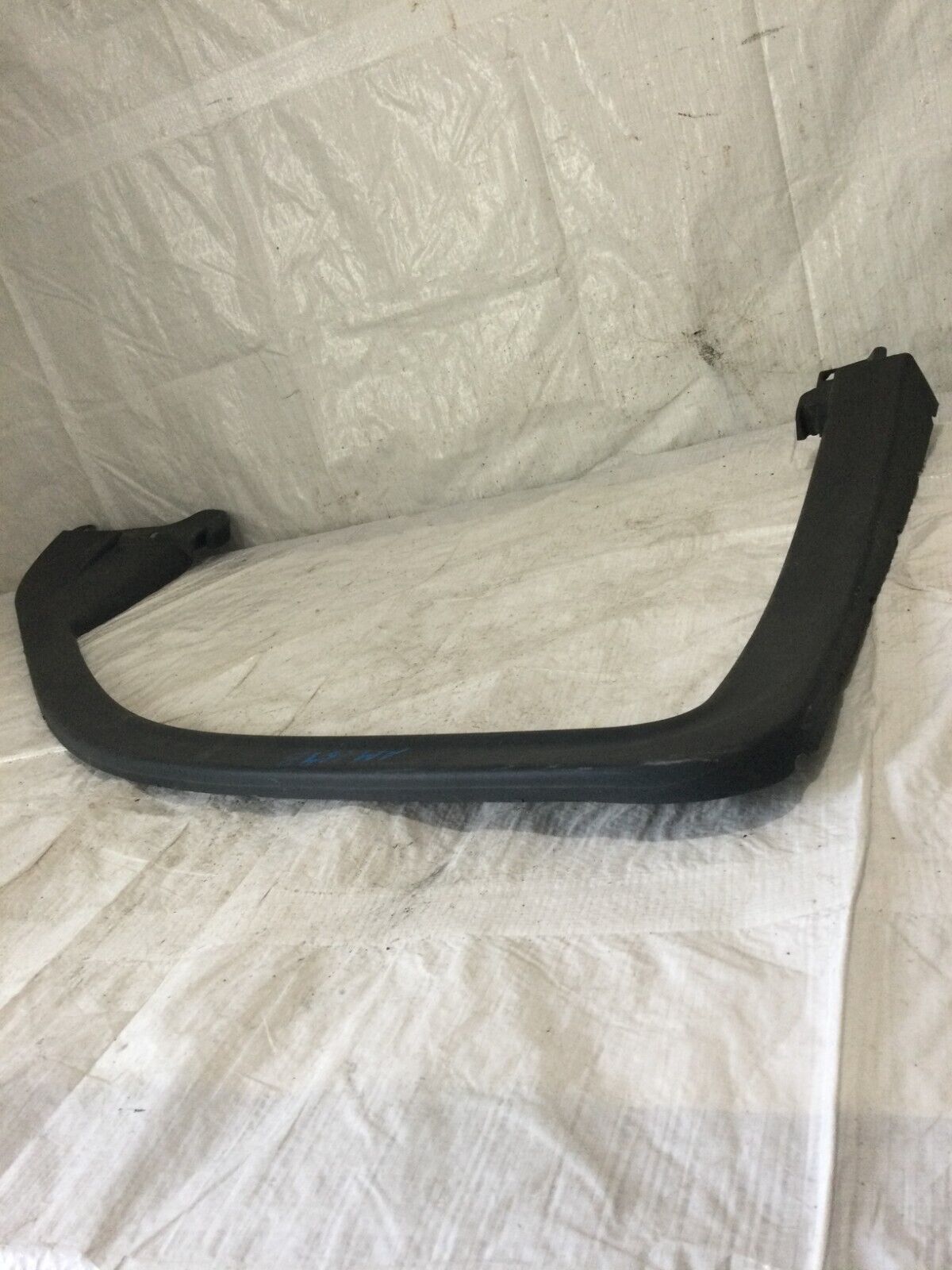 2019-2022 GMC Sierra 1500 Front Left Door Window Frame Trim Cover OEM