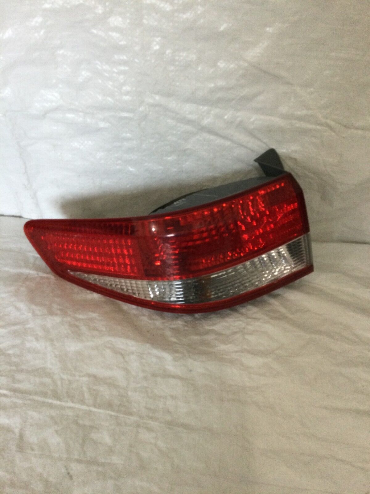 2003-2005 Honda Accord Sedan Left Rear Driver Side Tail Light Assembly OEM LH