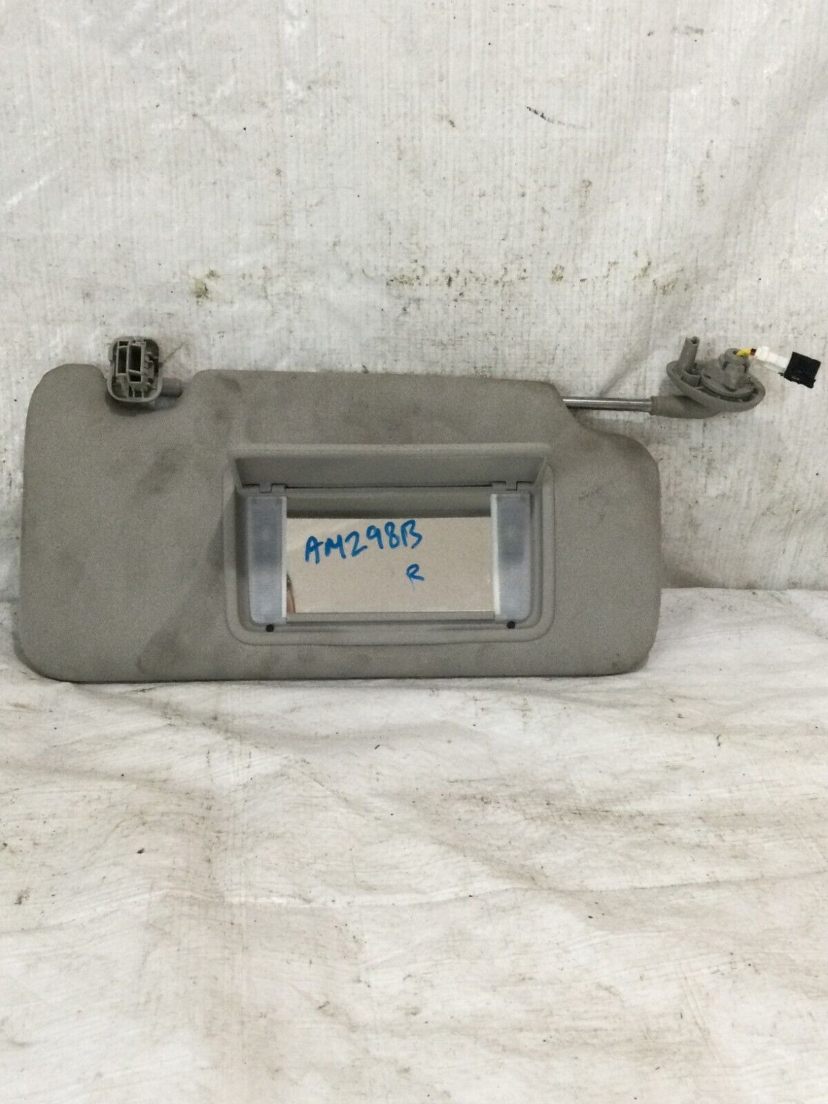 2019 Honda HR-V  Front Right Passenger  Side  Sun Visor OEM