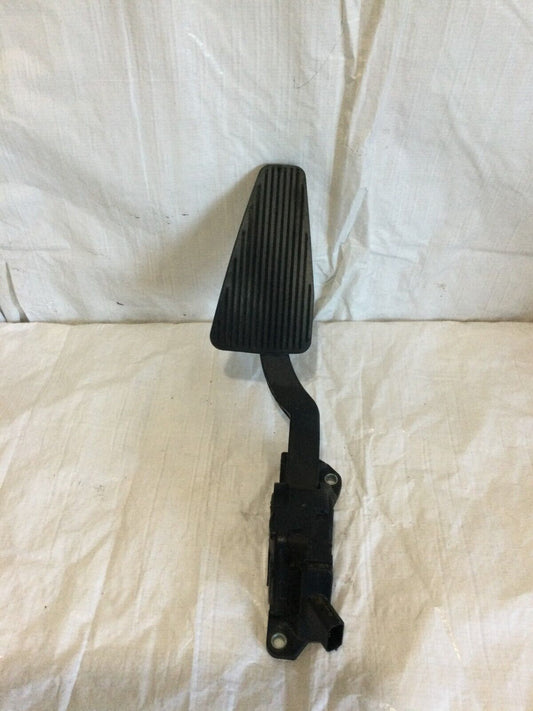 2018 Dodge Ram 1500 Gas Throttle Pedal Position Sensor 68043161AA OEM