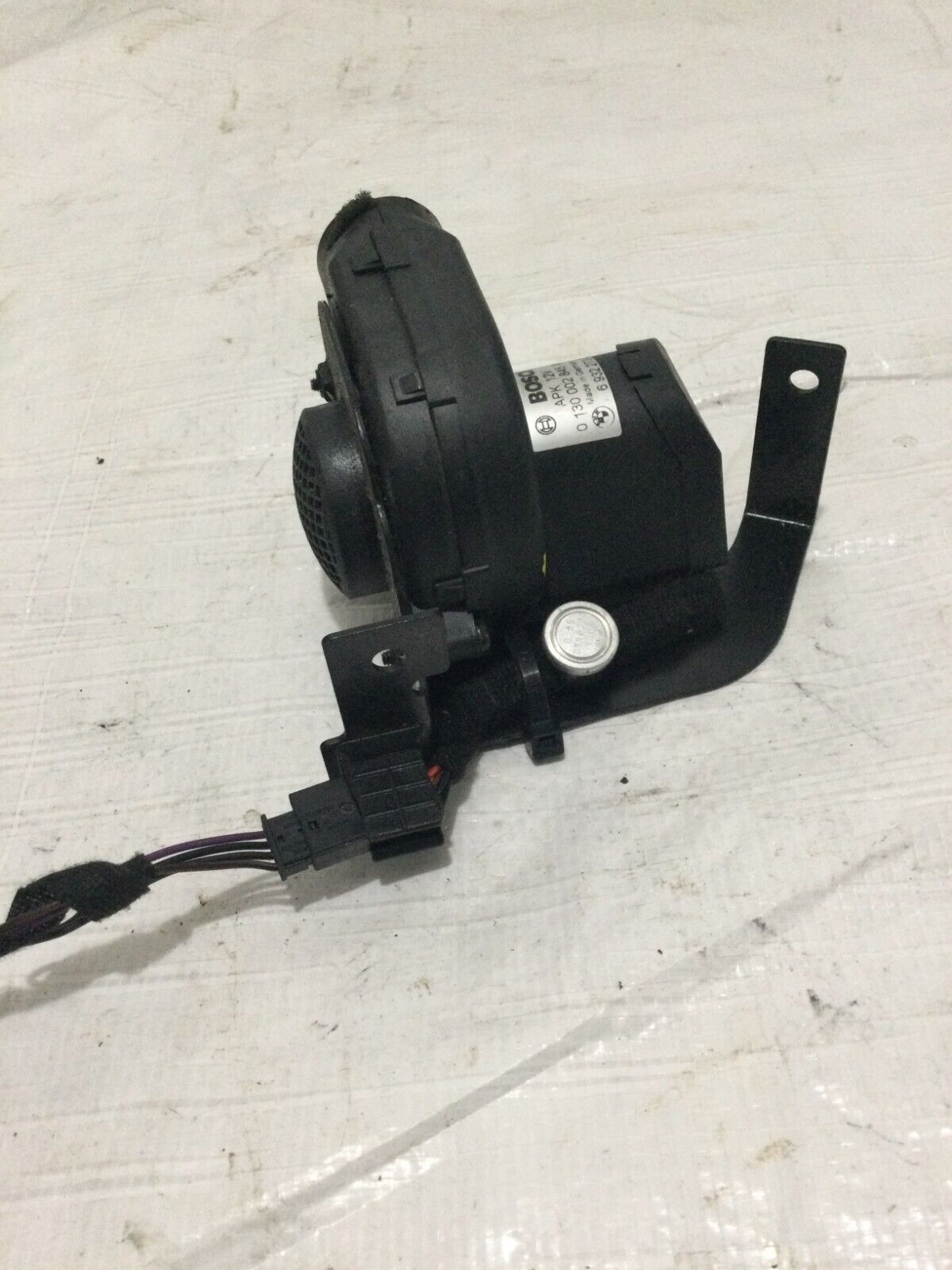 2004 BMW 745I  GPS DVD Player Cooling Fan  Motor 6932273 OEM