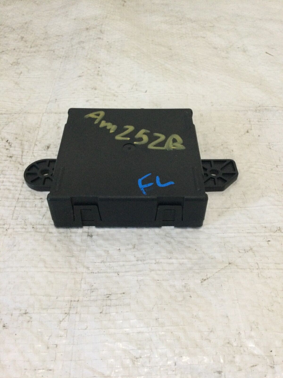 2019 RAM 1500 Front Left Side Door Control Module OEM