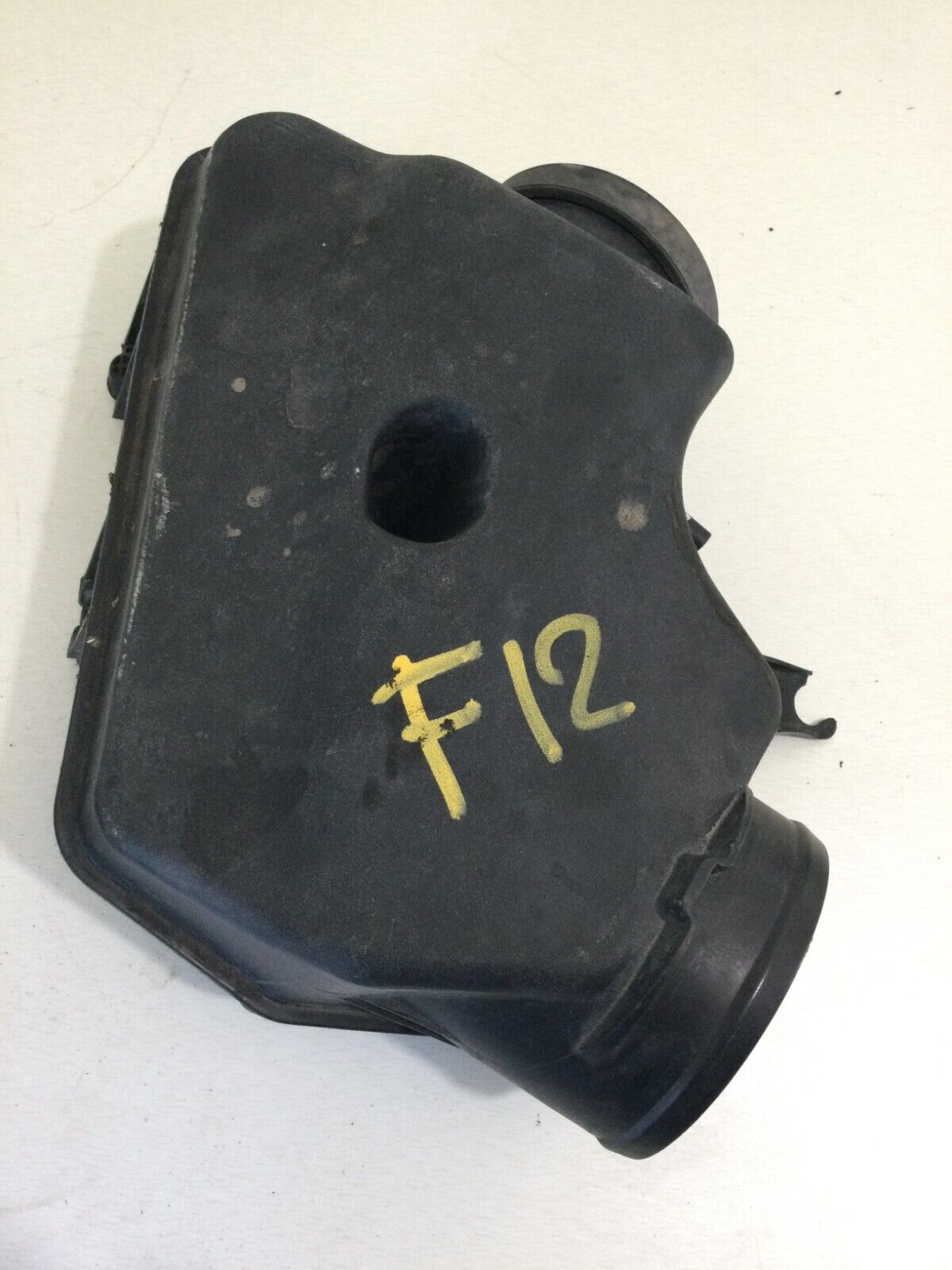 2020 Dodge Grand Caravan Air Cleaner Intake-duct Hose 04861731AD OEM