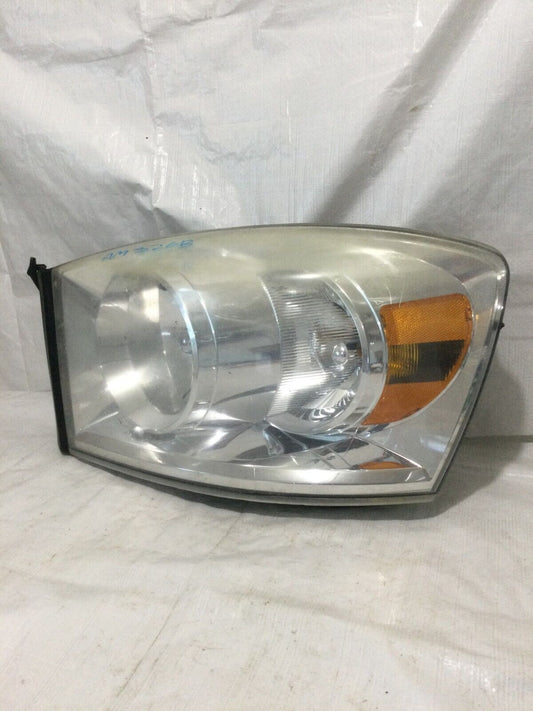 2007-2008 Dodge Ram 1500 Halogen Headlight Left Driver Side OEM