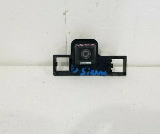 2011-2014 Toyota Sienna Rear View Liftgate Trunk Back Up Camera 86790-08020 OEM