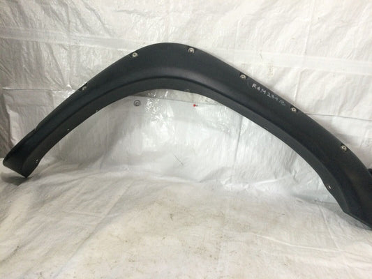 2006 Dodge Ram 1500 Front Right Fender Flare OEM
