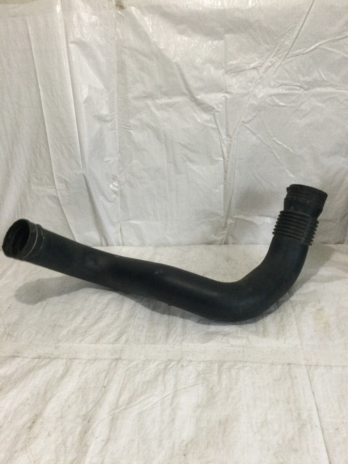 2004-2007 Ford F-350SD F350 Super Duty Air Duct Hose To Intake Manifold Tube OEM